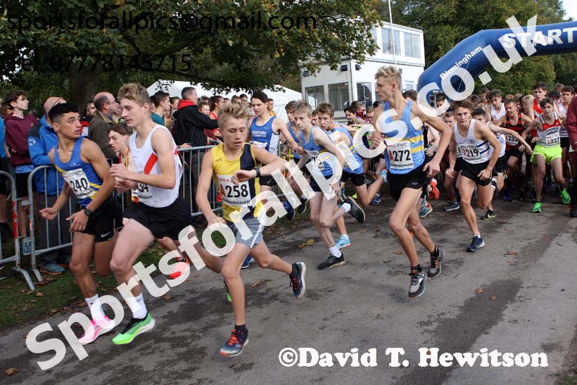 Mens under-17 3 stage road relay, 2019 ERRA 6 and 4 Stage Relay and Young Athletes.  Photo: David T. Hewitson/Sports for All Pics